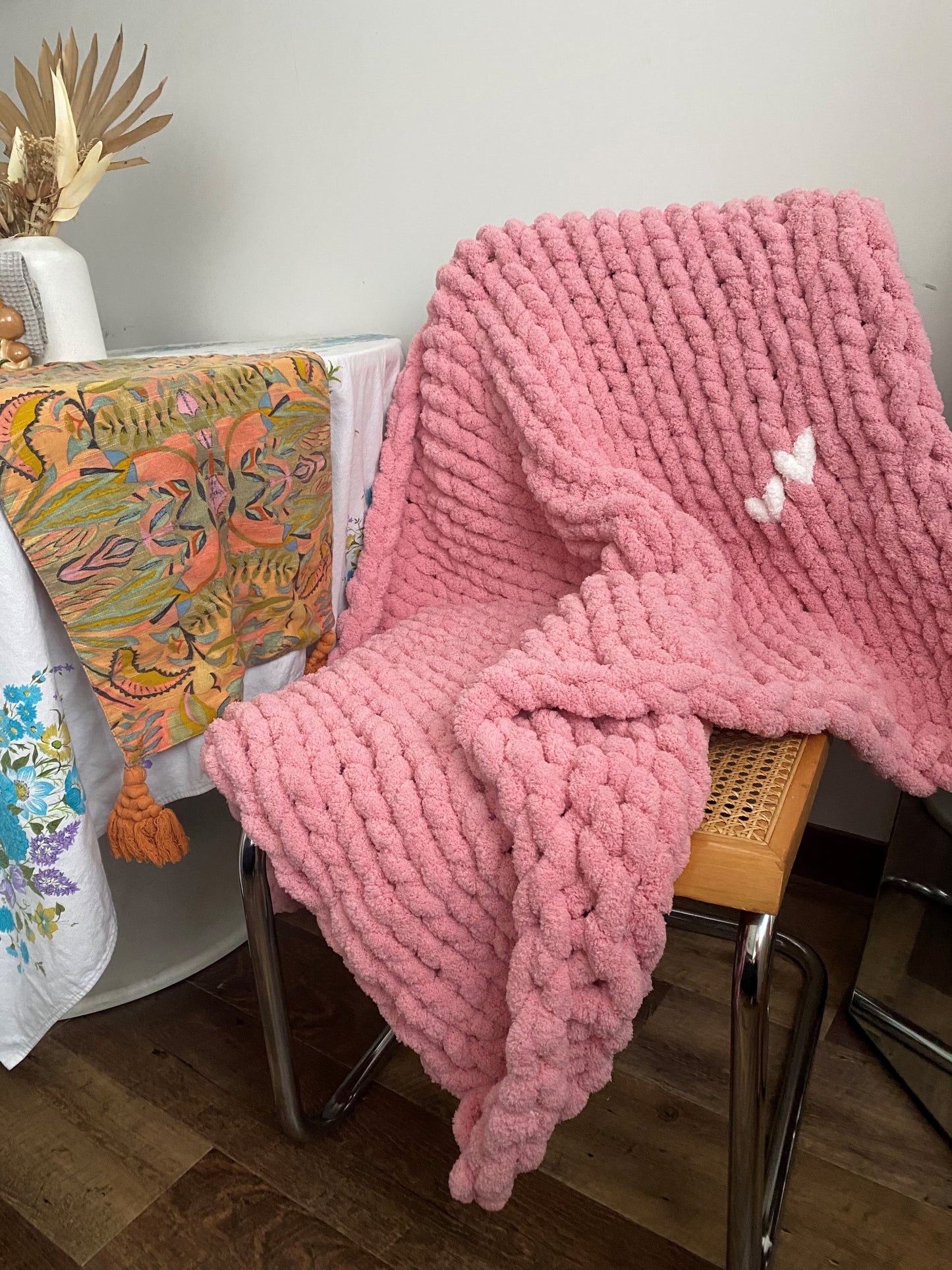 Cozy Season Chunky Blanket Class | Sat. December 9th 11:00am-1:00pm