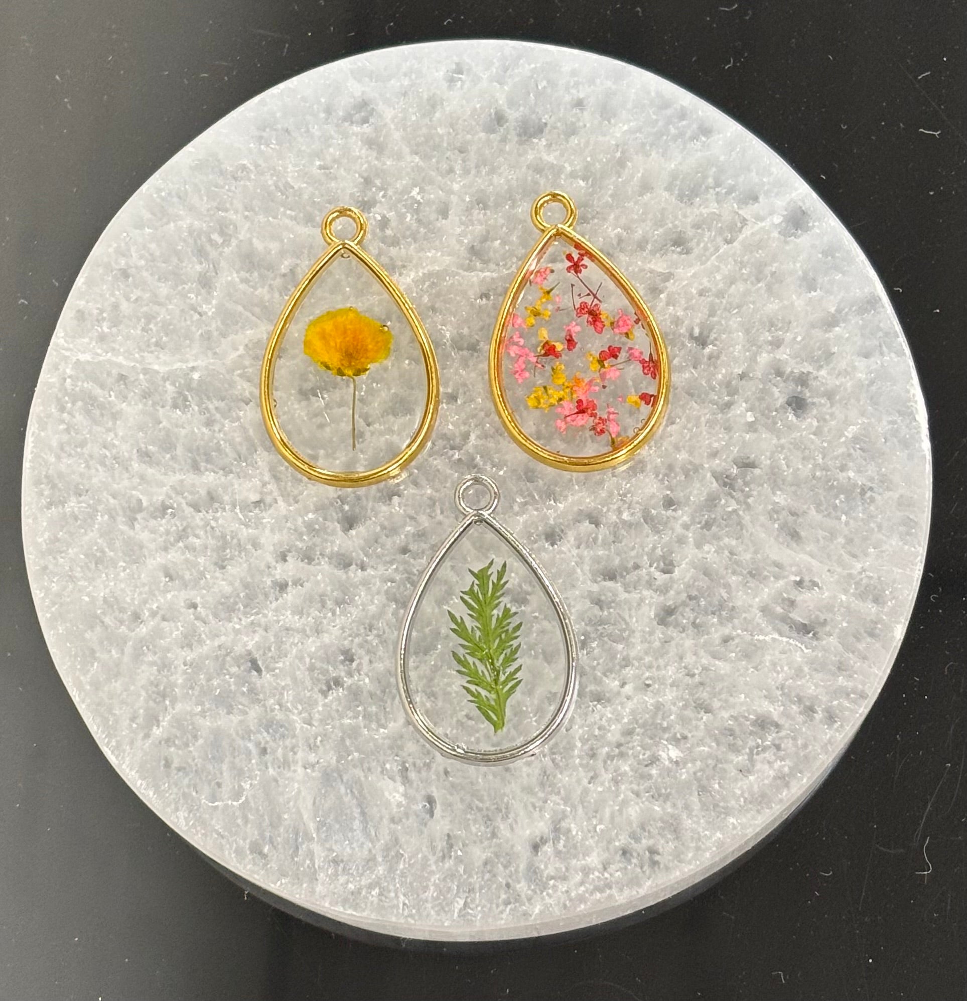 Resin Jewelry Class
